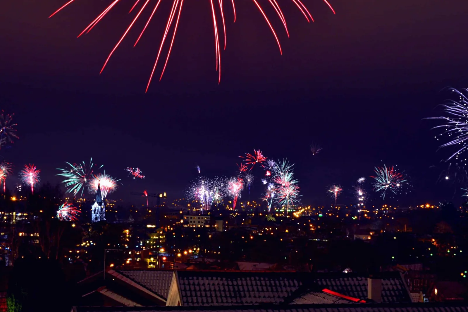 Zgomotul de artificii de Revelion